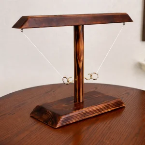 Juego de lanzamiento de aros de mesa con gancho y aro de madera